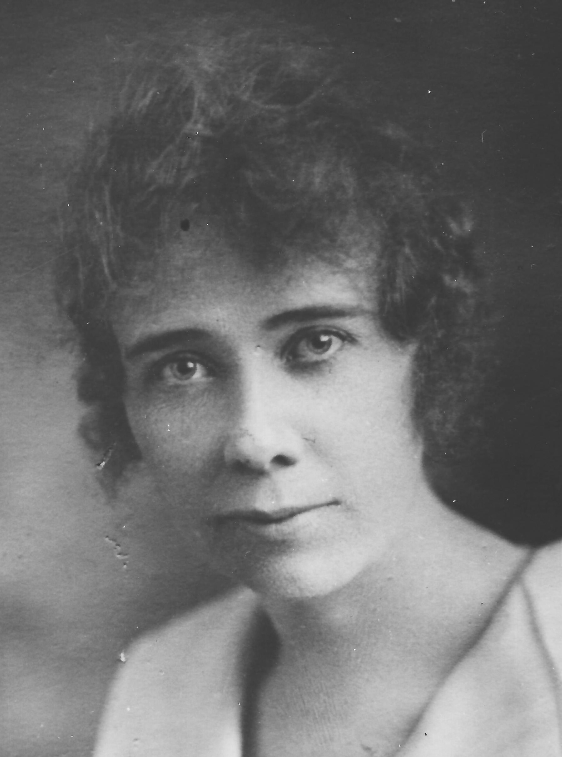 Mollie Clerinda Lindell (1889 - 1961) Profile